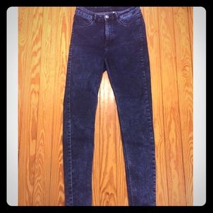 Divided Jeans - High Rise, Like New Dark Jeans Divided Jeans - High Rise, Like New Dark Jeans